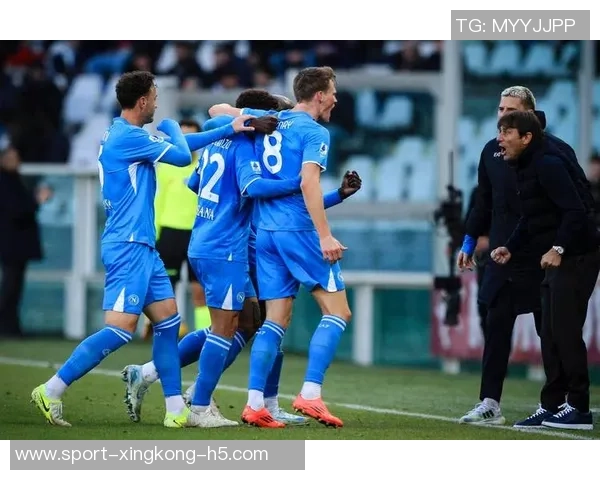 费迪南德建议曼联引入疯子主帅孔蒂或德泽尔比重振球队士气