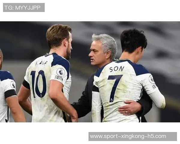 球队人手不足仍坚持替补出战托马斯对此态度冷淡不愿评论 球队人手不足仍坚持替补出战托马斯对此态度冷淡不愿评论