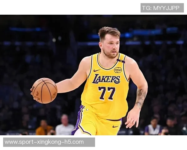 东契奇赞湖人三巨头表现称化学反应将不断提升